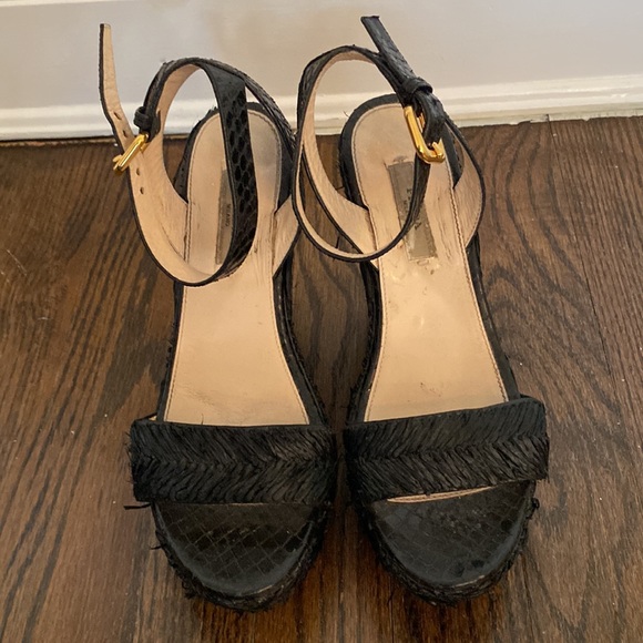 Prada black wedge heel platform around 100ml - Picture 2 of 5